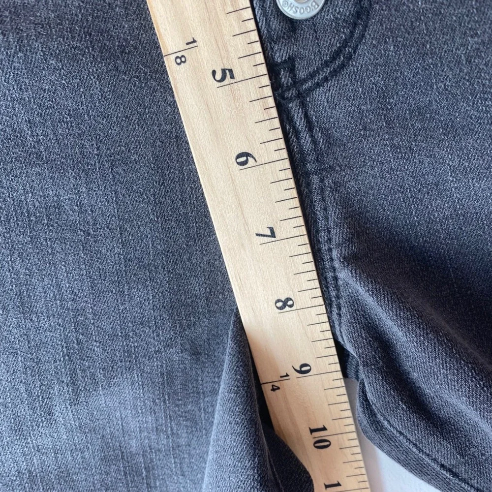 OshKosh Jeans Girls 7 Black Frayed Hem Button Front High Rise Cropped Denim Snap